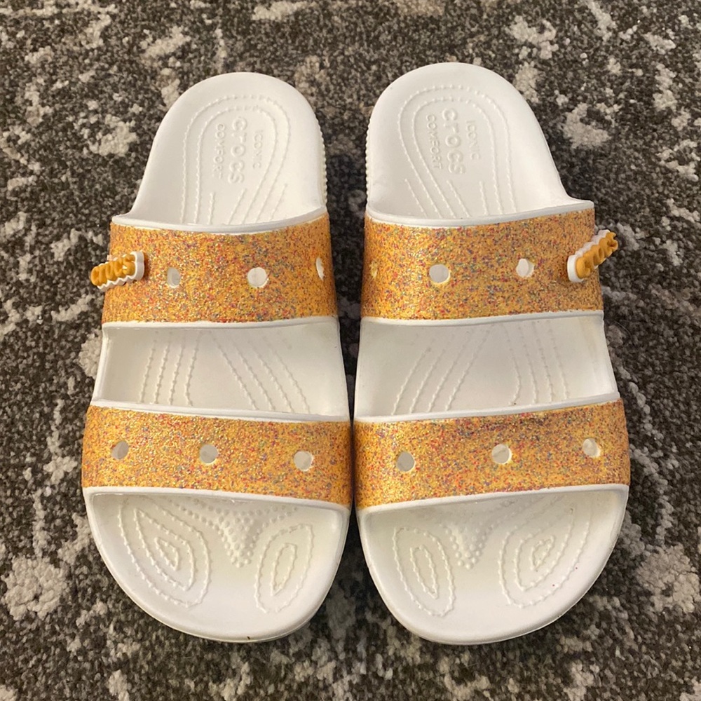 Crocs Sparkle Sandal